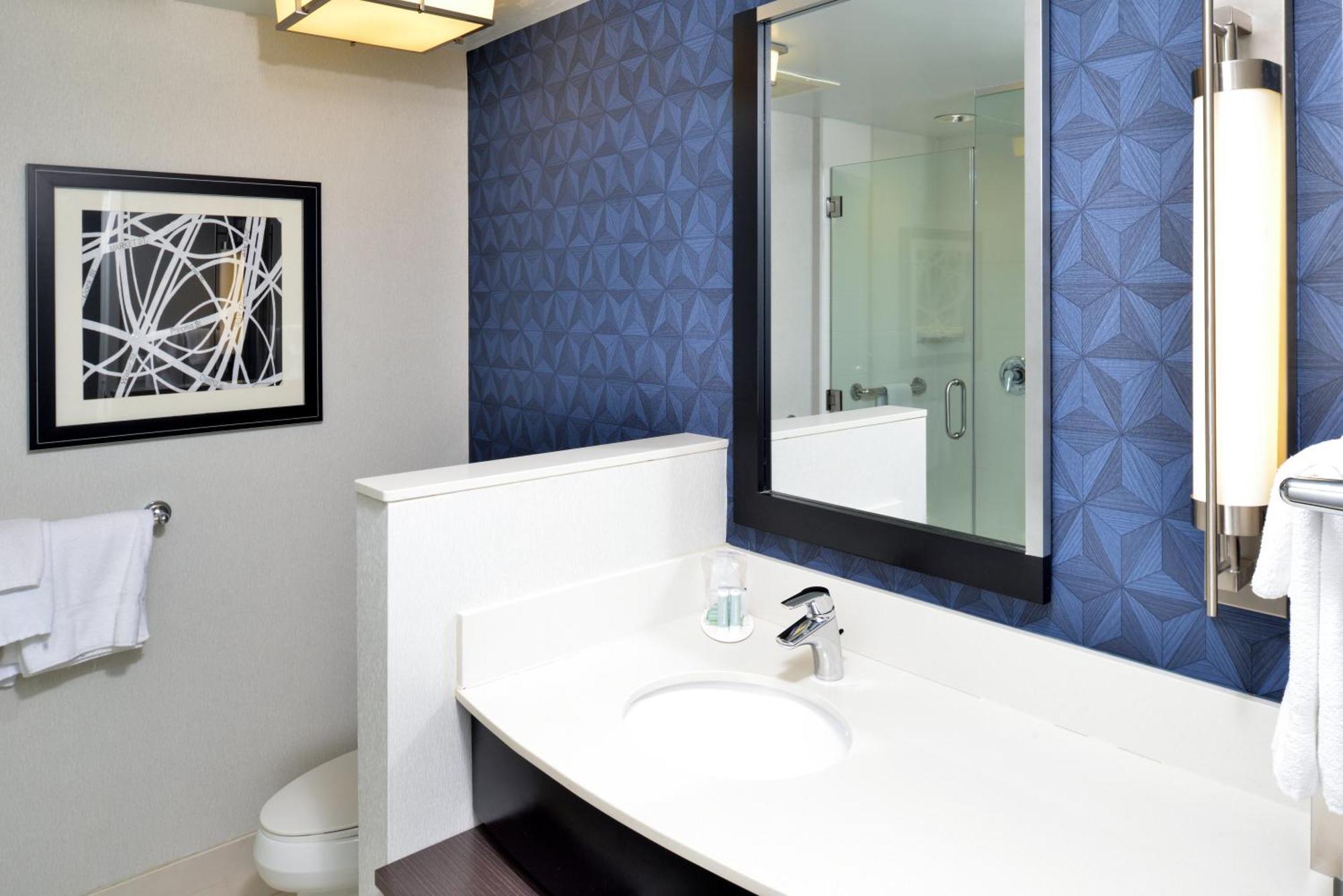 Courtyard By Marriott Downtown/historic District 3*