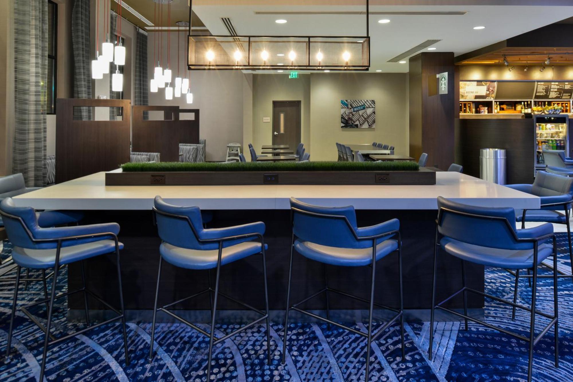 Hotel Courtyard By Marriott Downtown/historic District 3*