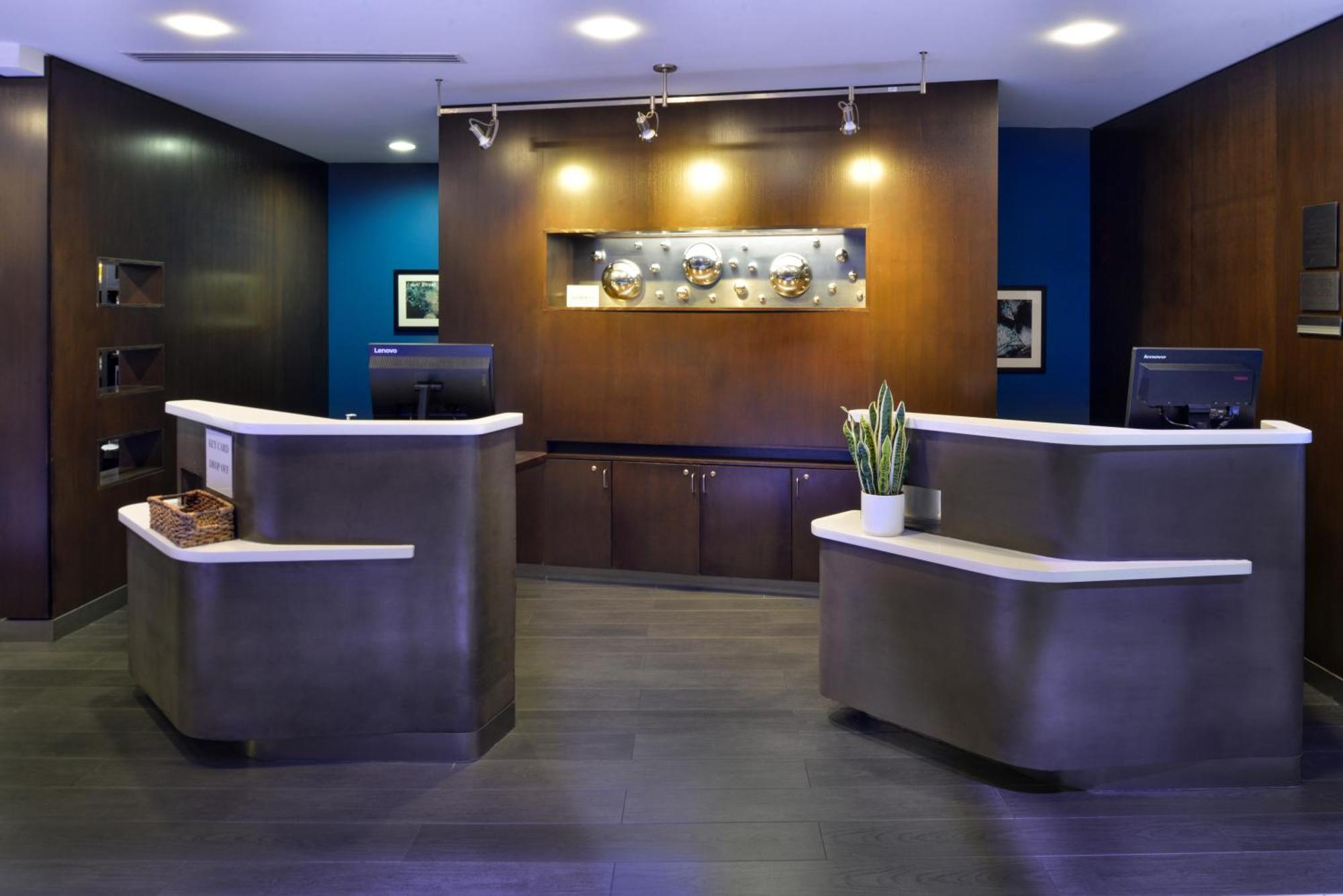 Hotel Courtyard By Marriott Downtown/historic District