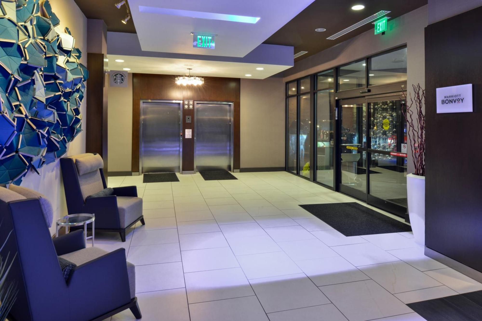 Hotel Courtyard By Marriott Downtown/historic District 3*